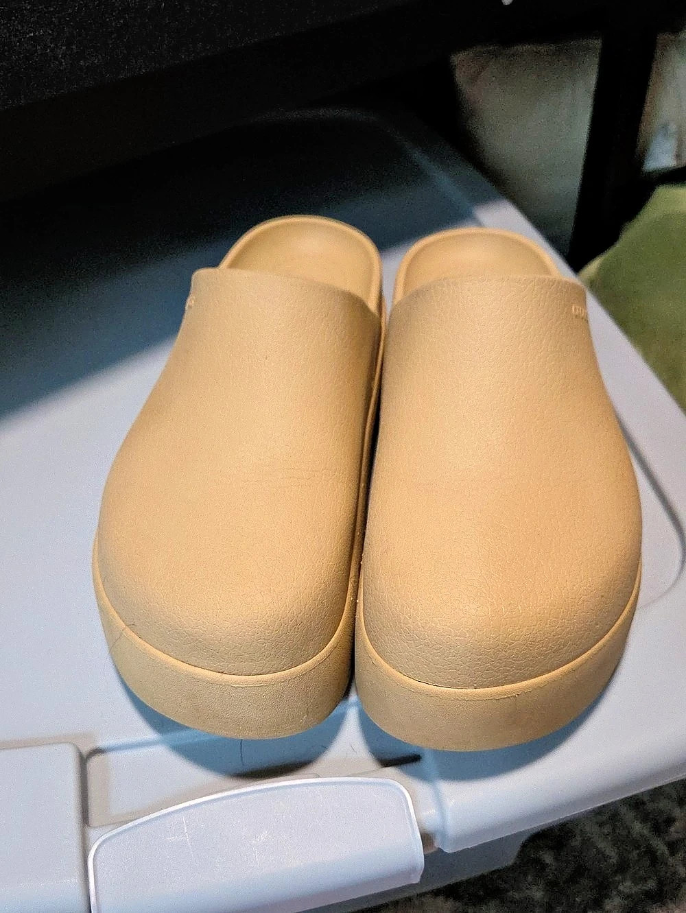 Crocs Stomp Clog Brown US 6